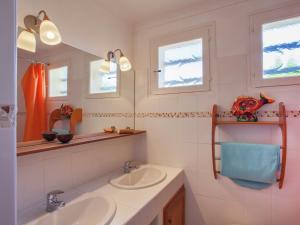 Maisons de vacances Cosy Holiday Home in Cargese Corse-du-Sud near Sea : photos des chambres