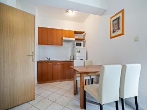 Panoramic Apartment in Banjole near Pula Town Centre