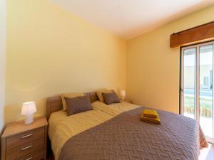 Rural holiday home in Netos-Almagreira with shared pool