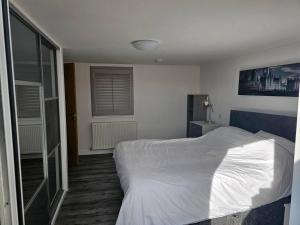 2 Bed Cottage-Sleeps 4-Harbour & Sea View