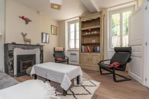 Maisons de vacances Les Volets Verts - Maison pour 10p avec Jardin : photos des chambres