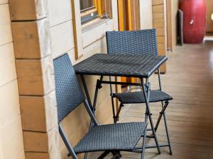 Sunlit Apartment near Ski Area in Hollersbach im Pinzgau