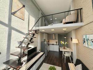 The Little Hanoi - Duplex - Old Quater - Street View