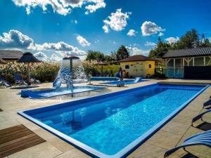 Holiday resort with Pool, Whirlpool, Sauna, Ustronie Morskie