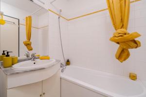 Appartements Le Moulin de la Flambere - Proche Aeroport : photos des chambres