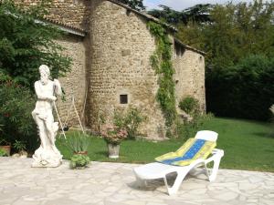 Maisons de vacances Historic Hideaway in Alixan : photos des chambres