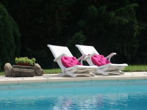 Maisons de vacances Historic Hideaway in Alixan : photos des chambres