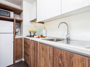 Mobile homes Rosemary in camping Strasko, Novalja 