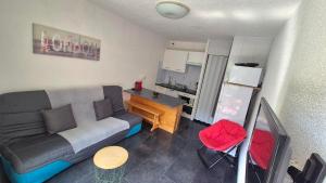 Appartements Immeuble Val Benoit coeur station 4 couchages face a la piste de l-aiguille : photos des chambres