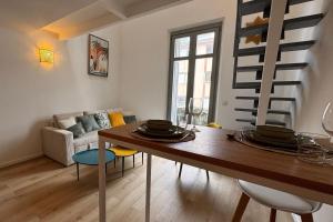 Appartements Cosy Duplex Mimosa Cannes Center - Happy Rentals : photos des chambres