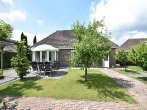Family Home in Zeewolde by Forest Trails