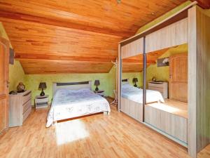 Charming Stay Near Forests