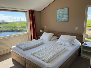 Holiday Home in Warns with Private Jetty