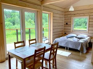 2os Domek z prywatną balią z jacuzzi, kominek, na odludziu, jedyny na 10000 m2 terenie, widok na las, lubelskie Roztocze