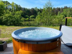 2os Domek z prywatną balią z jacuzzi, kominek, na odludziu, jedyny na 10000 m2 terenie, widok na las, lubelskie Roztocze