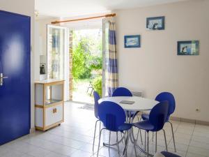 Semi-detached houses, Etables-sur-Mer