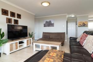 Beverly Hills Malibu 33