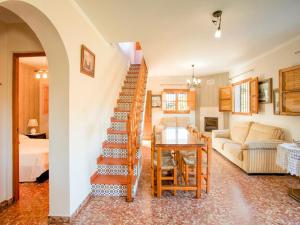 Sunny Solarium Holiday Home
