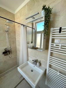 Mirno in elegantno stanovanje - Parkirišče, Netflix, wifi