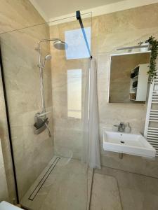 Mirno in elegantno stanovanje - Parkirišče, Netflix, wifi