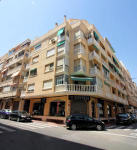 Large Terrace two blocks from the beach