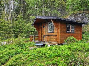 6 person holiday home in HENÅN