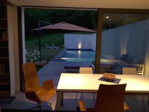 Maisons de vacances Holiday Home in Boissieres with Private Pool : photos des chambres