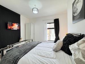 Garden, Free Parking, Smart TV, Self Check in