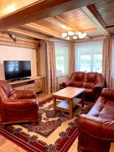 Смерековий двір