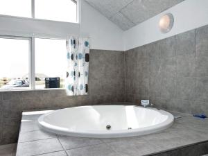 Luxury Pool Villa by Sea - By Traum Ferienwohnungen