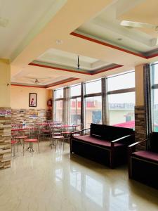 Green Valley Hotel