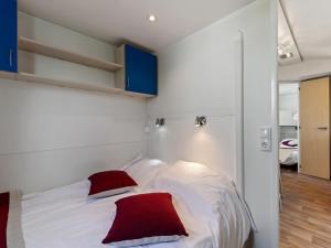 Mobile Home in Banjole near Centinera Beach