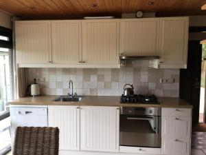 equipped bungalow, 5 persons