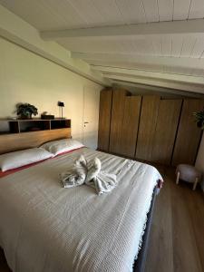 Comos Hill Apartments - Foresta
