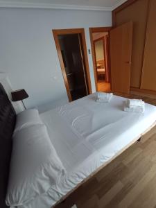 Precioso Piso con 3 dormitorios y aire acondicionado