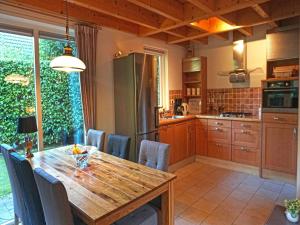 Terrace Apartment with Lush Garden