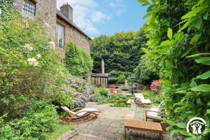 B&B / Chambres d'hotes Manoir de l'Angelus : photos des chambres