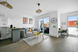 Le 197 - Balcon - Proche Paris & Stade de France - 3hvězdičkové hotely ve městě Pierrefitte-sur-Seine