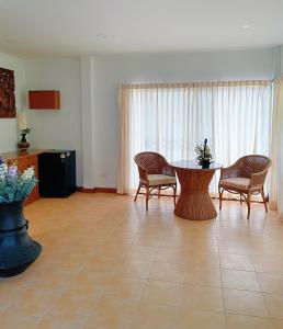 The Rinra Kamala Hut