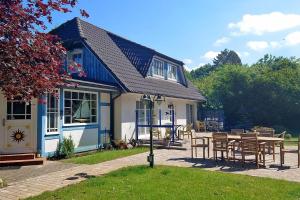 Haus-Kleist-Zimmer-5 - 3-star hotels in Prerow