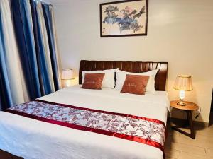 ONE UPTOWN （BGC）