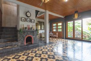 Casa de Apple Dago Bandung by RedDoorz