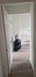 Cork Apartment with River Views -Cosy in Cork