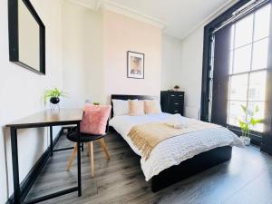 Pembroke Place Private Room 3