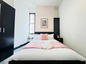 Pembroke Place Private Room 4