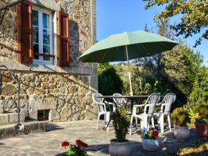 Maisons de vacances Senezergues Garden Hideaway : photos des chambres