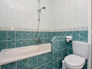 Maisons de vacances Senezergues Garden Hideaway : photos des chambres