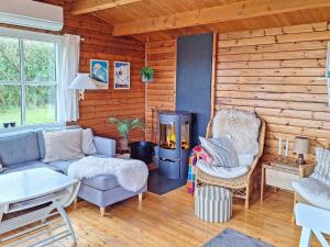 6 person holiday home in Lemvig