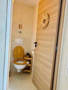 Appartements Suite Myria, Balneo & Cinema - 1 heure de Paris : photos des chambres