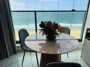 Apartamento Excepcional Frente Mar